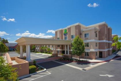 Holiday Inn Express Hotel  Suites Livermore an IHG Hotel